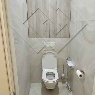 Отделка туалета в современном стиле в Сталинке